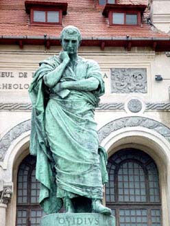 Monumento de Publius Ovidius Naso en Constanta (Rumanio)