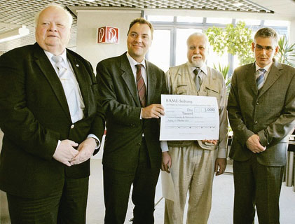 De maldekstre: Karl Heinz Schaeffer, Rainer Kurz, Aleksander Korzhenkov kaj Michael Steffel en Aalen. (Foto: pfl)