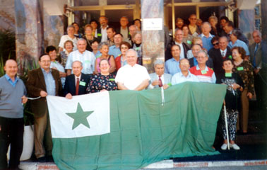 Cambrils. Esperantistoj antau hotelo Daurada Park